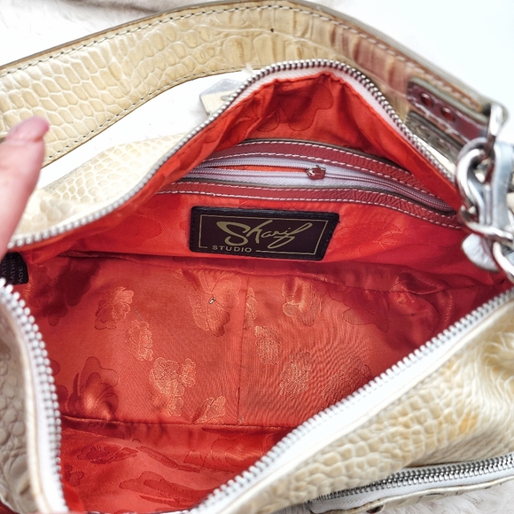 Sharif vintage snakeskin cream used shoulder bag with tags and dust bag. - Picture 4 of 17